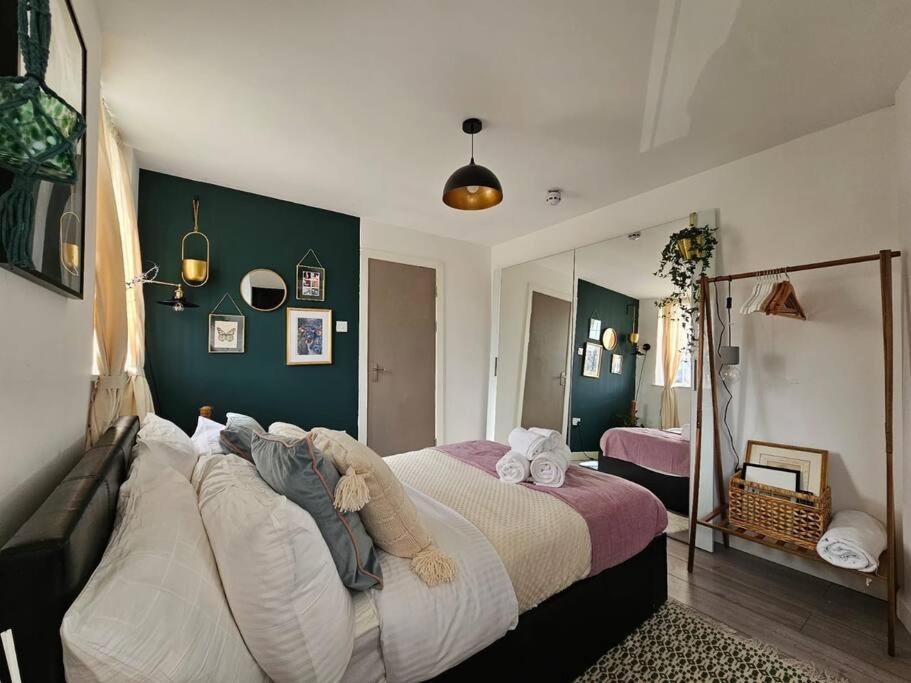 Stylish Putney Village Flat London Ngoại thất bức ảnh
